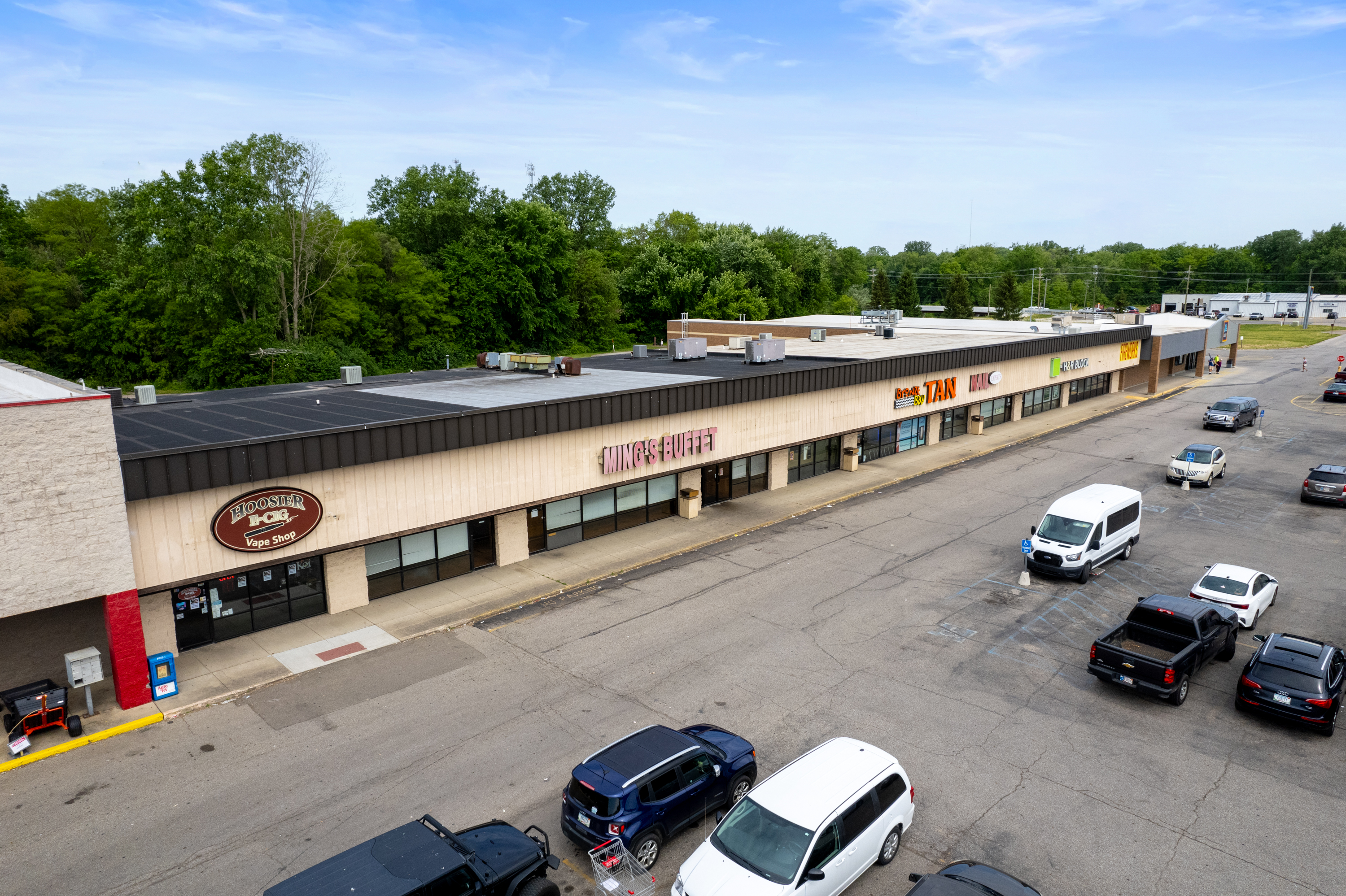 VALUE ADD RETAIL CENTER - PASSIVE OPPORTUNITY